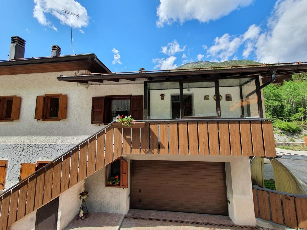 Spazioso Appartamento Nel Cuore Delle Dolomiti Presenaio Exterior foto